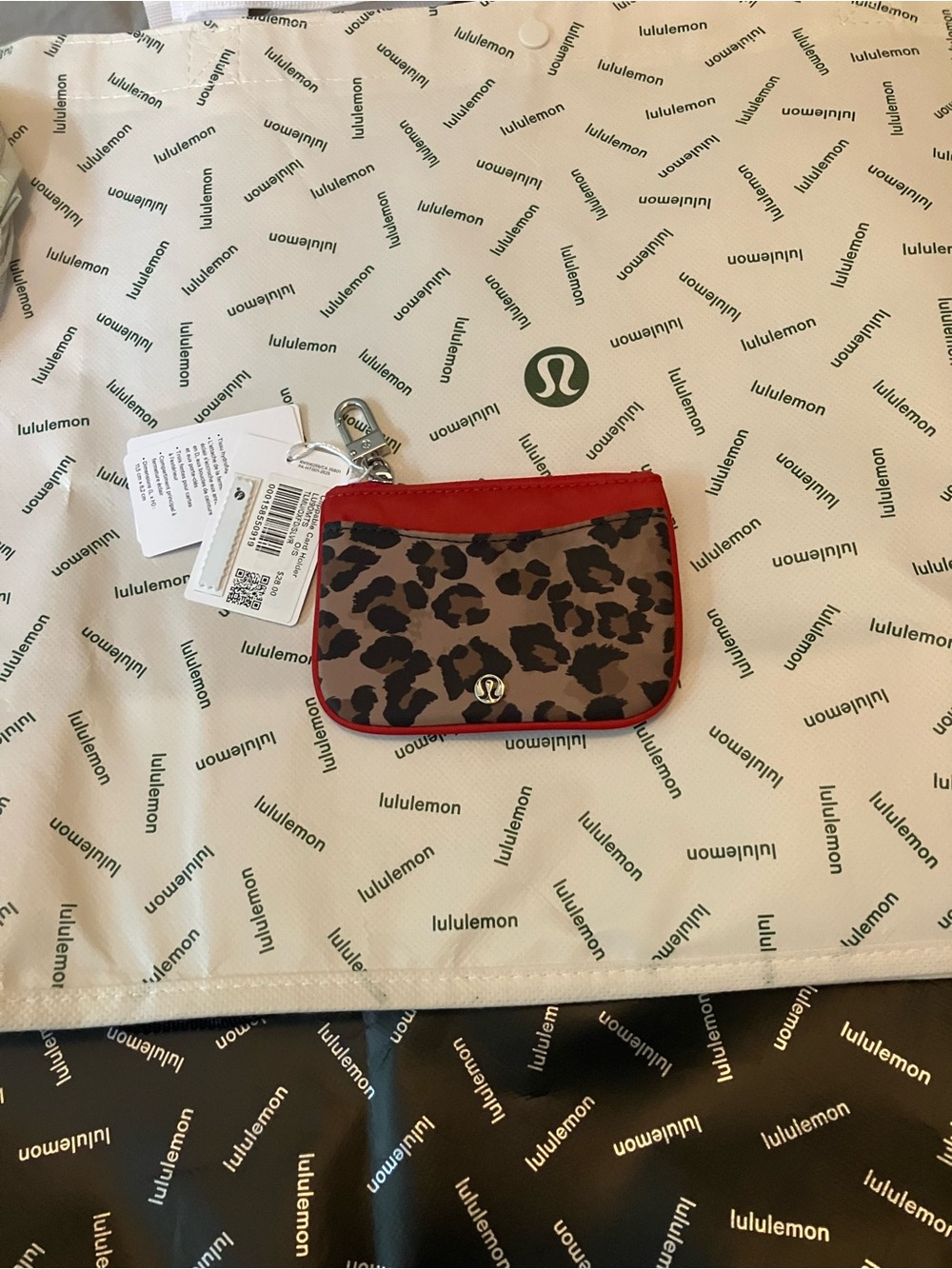 NWT Lululemon Clippable Card Holder, True Leopard Multi/Oxford Red/Walnut Crunch